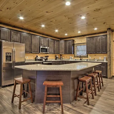 Luxe Cabin With Home Theater Less Than 2 Miles To Gatlinburg Exterior foto
