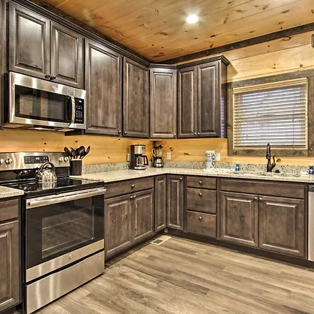 Luxe Cabin With Home Theater Less Than 2 Miles To Gatlinburg Exterior foto