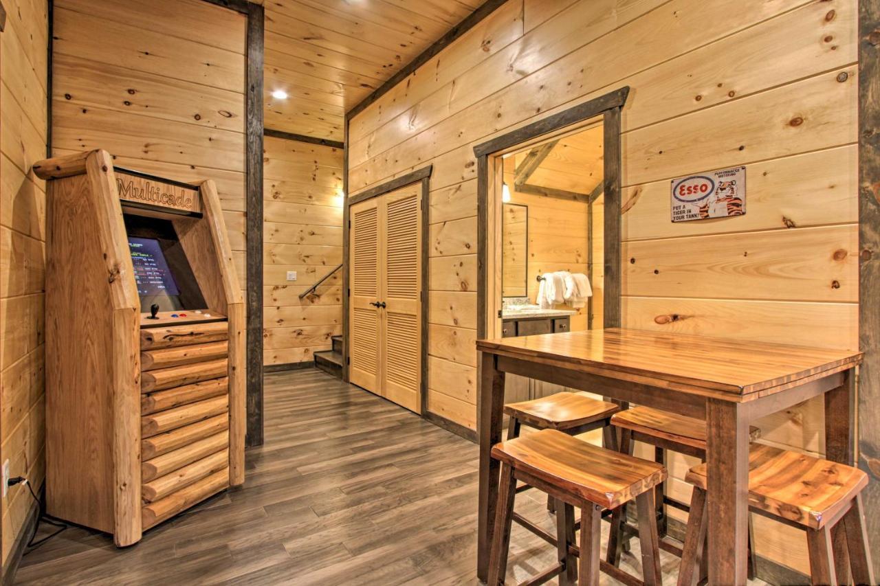 Luxe With Theater Less Than 2 Miles To Ferienhaus Gatlinburg