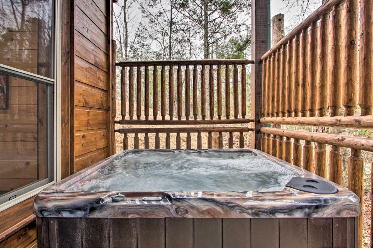 Luxe With Theater Less Than 2 Miles To Ferienhaus Gatlinburg